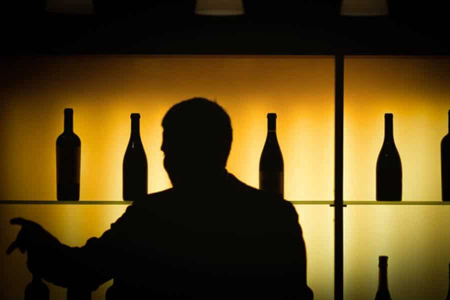 wikileaks prouve que l industrie de l alcool travaille contre la marijuana