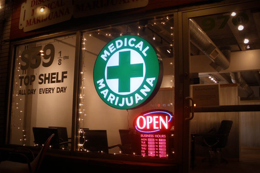 pourquoi big pharma combat la marijuana 7