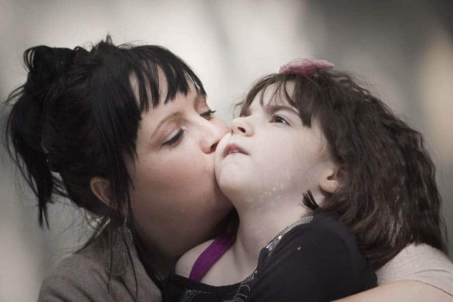 une fillette sauvée par le thc 9