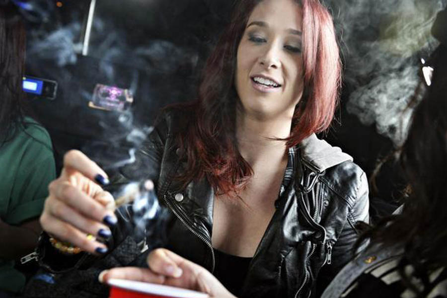 denver autorise le cannabis dans les bars les restaurants 3