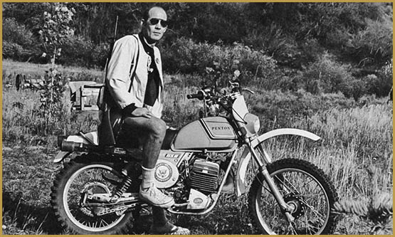 4_hunter-s-thompson-hells-angels