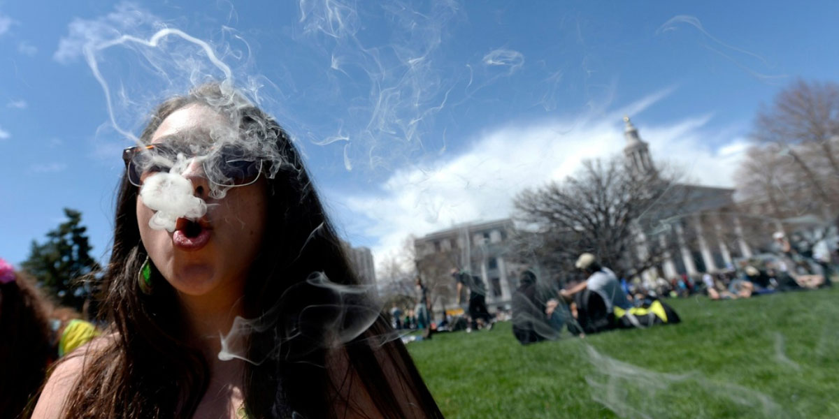 la légalisation fait moins fumer les jeunes