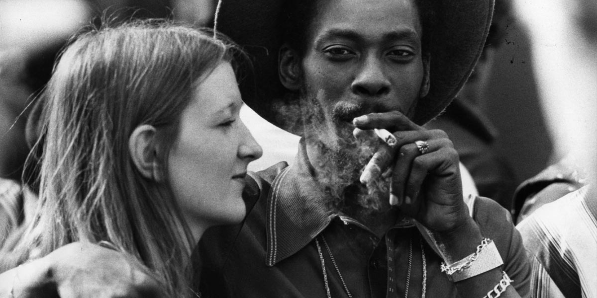 les couples fumeurs d herbe 14