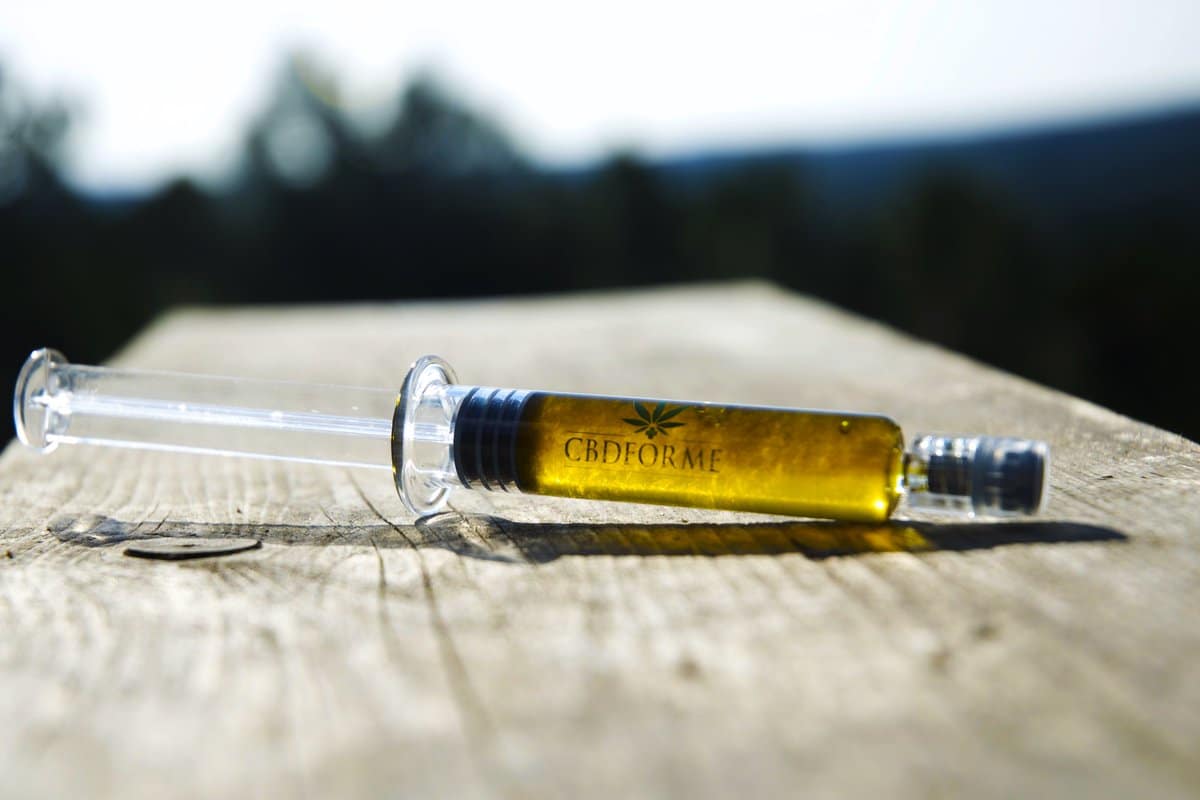 selon l oms le cbd n est pas dangereux et a une efficacité médicale