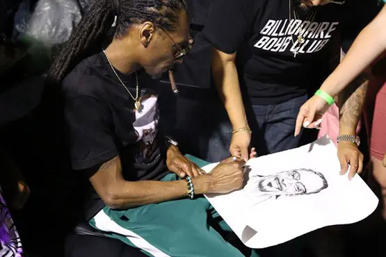 snoop dogg réunit 50 000 pour lutter contre le cancer 1