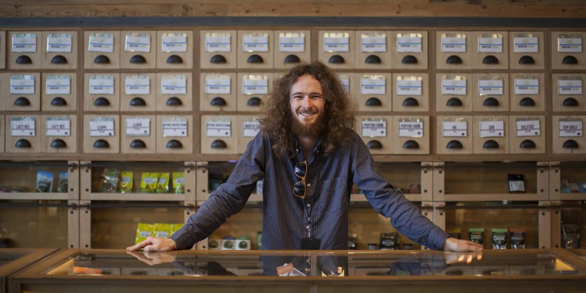 comment le cannabis dynamise le commerce traditionnel 6