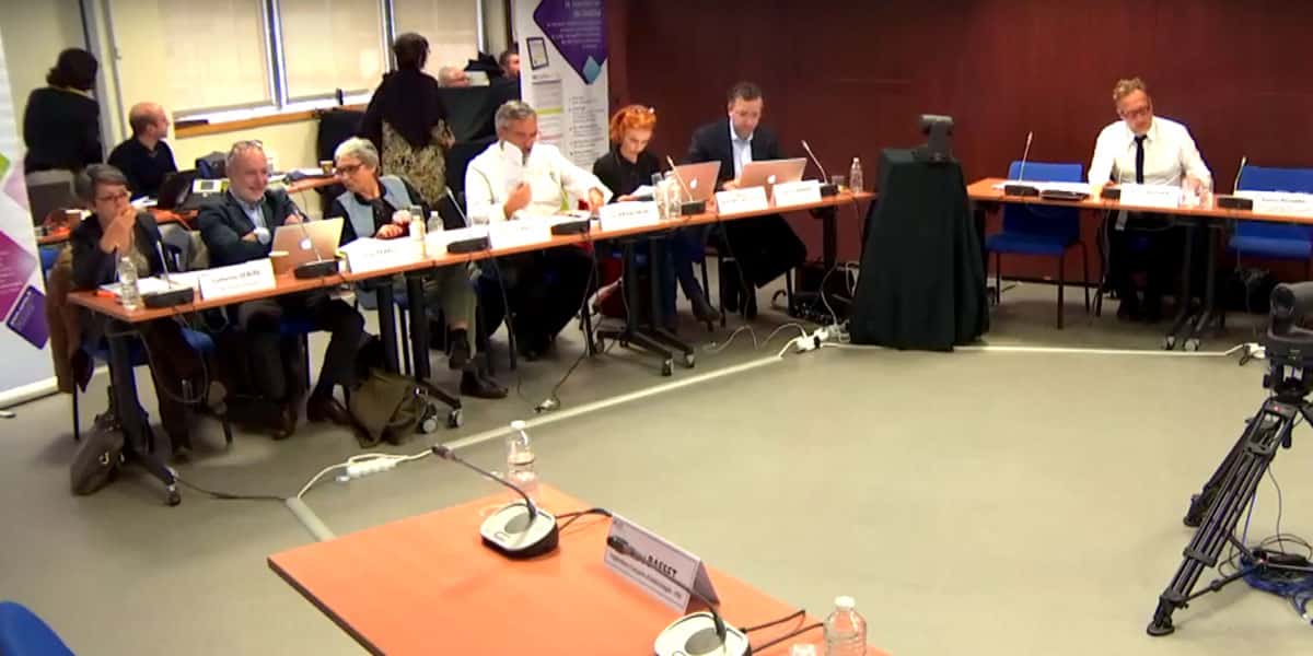 l ordre des pharmaciens défavorable à la plante médicinale