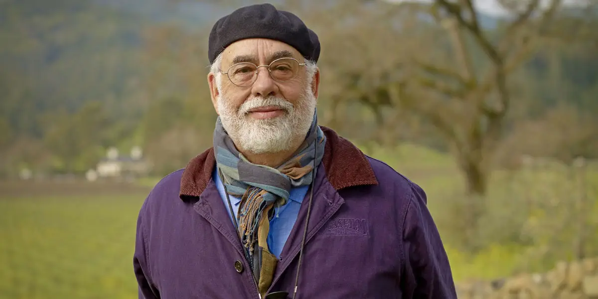 le cinéaste francis ford coppola passe à l herbe de luxe 5