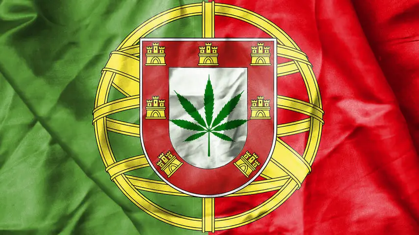 drapeau Portugal cannabis 1 drapeau Portugal cannabis 1
