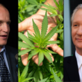 Woody Harrelson et Bill Maher se plaignent que les taxes sur le cannabis sont trop élevées tout en fumant des joints dans le dispensaire qu'ils possèdent ensemble