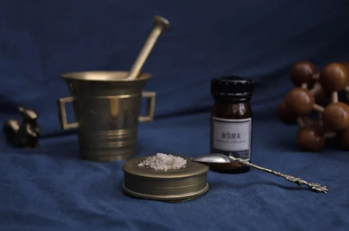 lance nouvelle - VA lance une nouvelle étude sur la MDMA pour traiter les vét